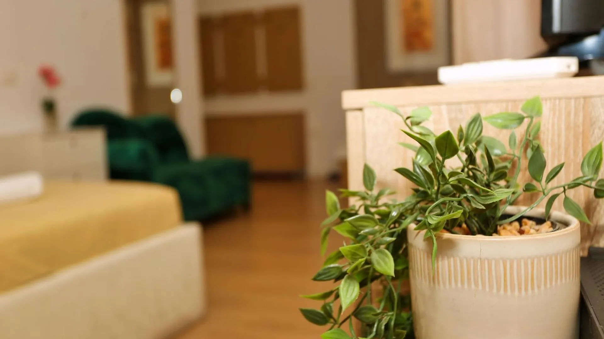 Cozy Apartment Near Square 21 Tirana