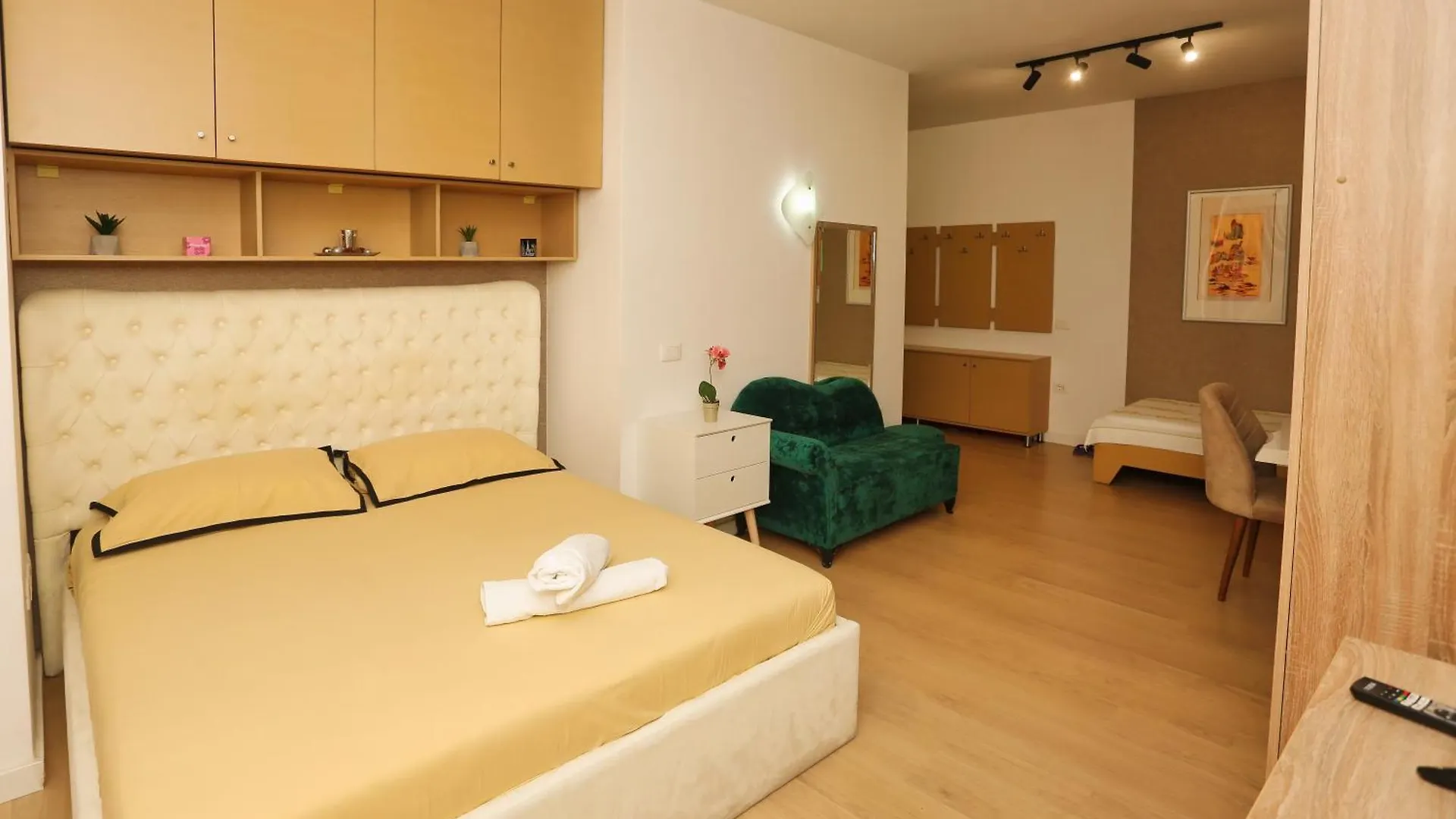 Cozy Apartment Near Square 21 Tirana 0*,  Albânia