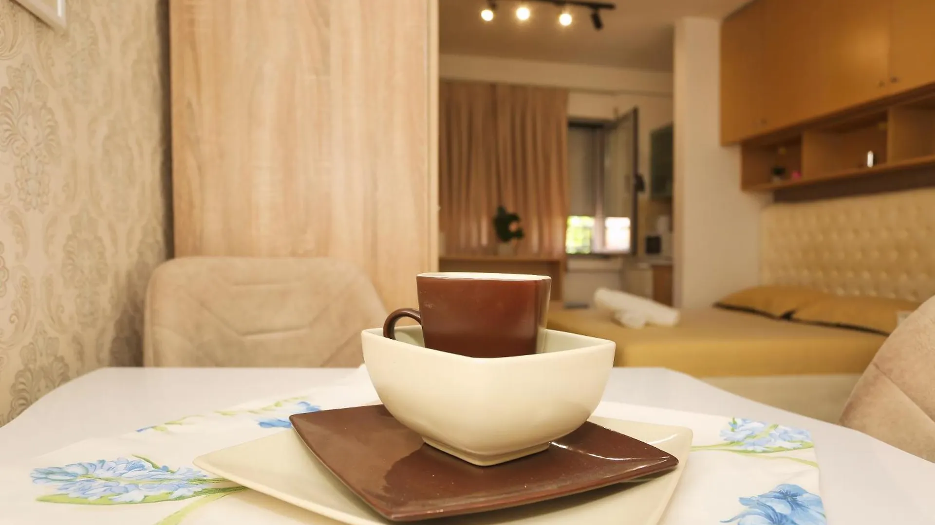 Cozy Apartment Near Square 21 Tirana